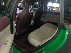 2025 Xiaomi YU7, зелёный — фото 13