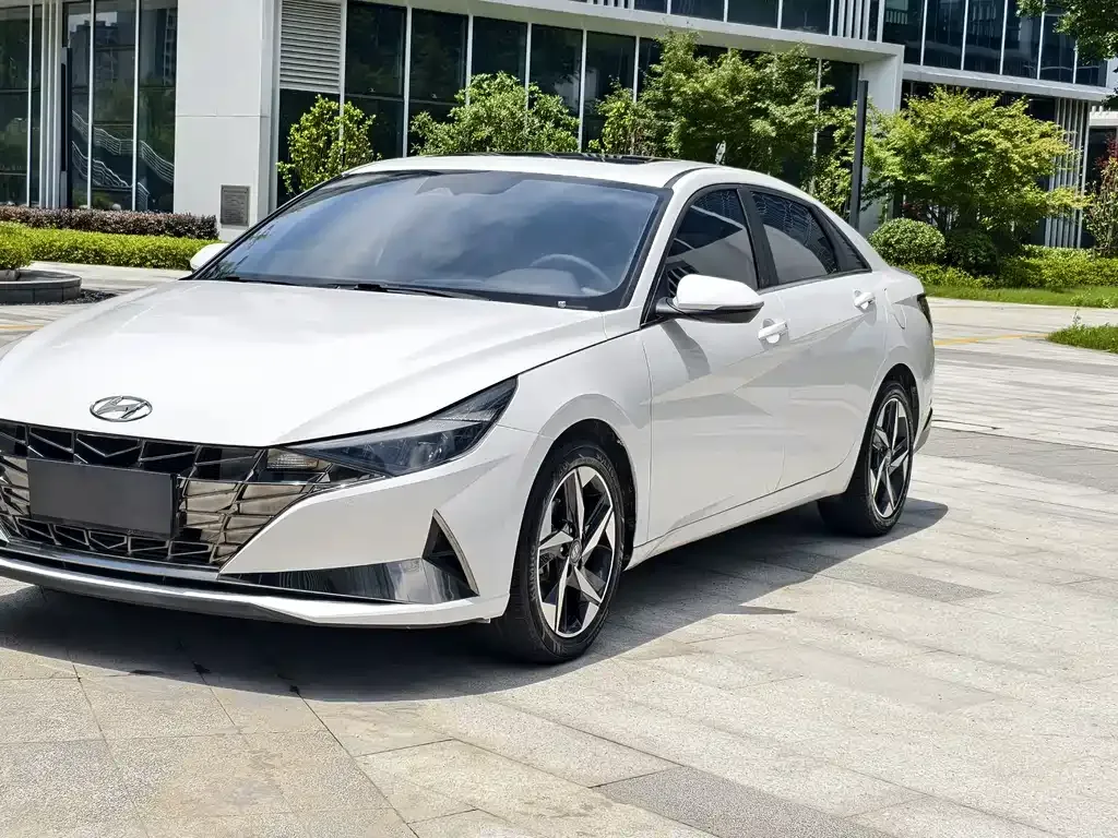 2021 Hyundai Elantra 240TGDi DCT LUX Premium