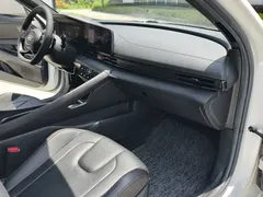 2021 Hyundai Elantra 240TGDi DCT LUX Premium, белый — фото 29