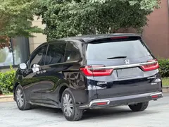 2022 Honda Odyssey 2.0L e:HEV, чёрный — фото 12