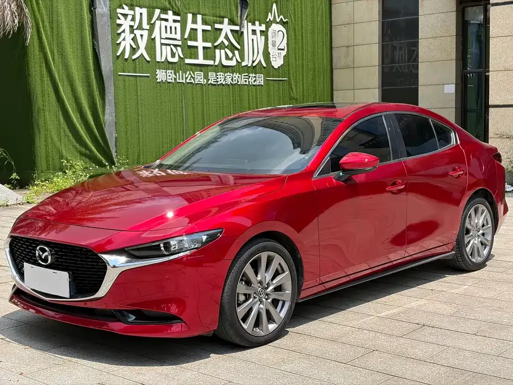 2022 Mazda 3 2.0L AT
