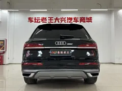 2022 Audi Q7 55 TFSI quattro S line Sport, чёрный — фото 8