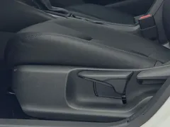 2021 Toyota Corolla TNGA 1.5L CVT Elite, белый — фото 20