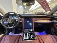 2025 Hongqi H5 PHEV 130, чёрный — фото 12