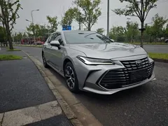 2022 Toyota Avalon 2.0L Luxury — фото 3