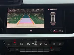 2022 Audi A3L Limousine 35 TFSI Luxury Sport, белый — фото 17