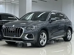 2023 Audi Q3 40 TFSI fashionable and dynamic — фото 1