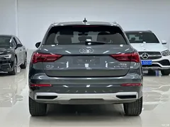 2023 Audi Q3 40 TFSI fashionable and dynamic — фото 4