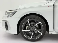 2023 Audi A3 Sportback 35 TFSI Fashion Sport, белый — фото 22