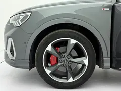 2022 Audi Q3 35 TFSI — фото 20