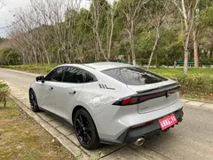 2023 Changan UNI-V 1.5T — фото 10