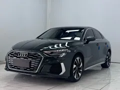 2023 Audi A3L Limousine 35 TFSI Fashion Sport, зелёный — фото 1
