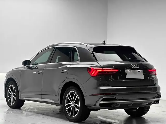 2022 Audi Q3 35 TFSI Sport