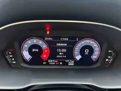 2022 Audi Q3 35 TFSI Sport — фото 11