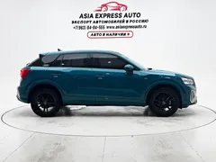 2022 Audi Q2L 35 TFSI Sport, синий — фото 9
