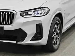 2023 BMW X3 xDrive25i M, белый — фото 10