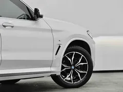 2023 BMW X3 xDrive25i M, белый — фото 12