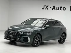 2022 Audi A3 Sportback 35 TFSI, зелёный — фото 1