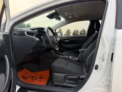2023 Toyota Corolla 1.5L, белый — фото 13