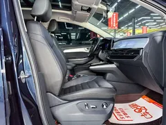 2021 Volkswagen Talagon 380TSI 4WD Pro — фото 13