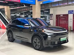2025 Li Auto L7 Pro, чёрный — фото 3