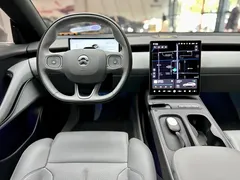 2024 Nio ET5T 75kWh Touring — фото 5