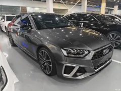 2022 Audi A4L 45 TFSI quattro premium dynamic model — фото 3