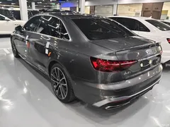 2022 Audi A4L 45 TFSI quattro premium dynamic model — фото 18