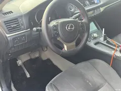 2020 Lexus CT CT200h Elite Monochrome — фото 6