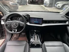 2023 MG MG5 180DVVT CVT Luxury — фото 9