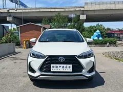 2022 Toyota Yaris L Zhixuan X 1.5L CVT PLUS, белый — фото 2