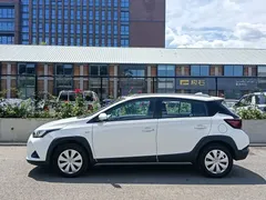 2022 Toyota Yaris L Zhixuan X 1.5L CVT PLUS, белый — фото 6