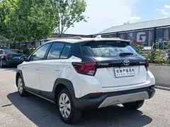 2022 Toyota Yaris L Zhixuan X 1.5L CVT PLUS, белый — фото 9