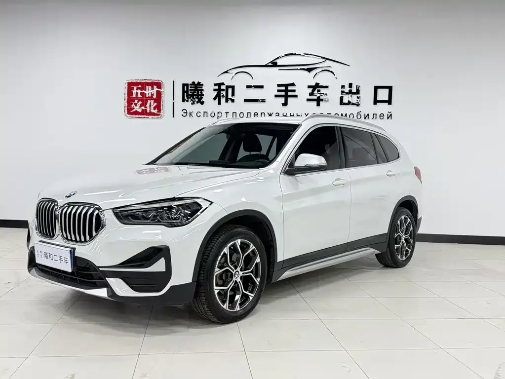 2022 BMW X1