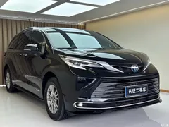 2021 Toyota Sienna 2.5L Hybrid Luxury — фото 3