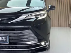 2021 Toyota Sienna 2.5L Hybrid Luxury — фото 4