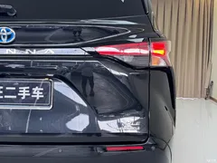 2021 Toyota Sienna 2.5L Hybrid Luxury — фото 9
