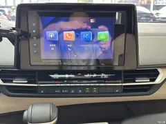 2021 Toyota Sienna 2.5L Hybrid Luxury — фото 17