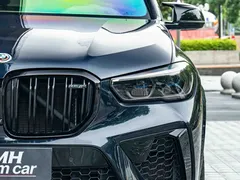 2022 BMW X5 M, синий — фото 3