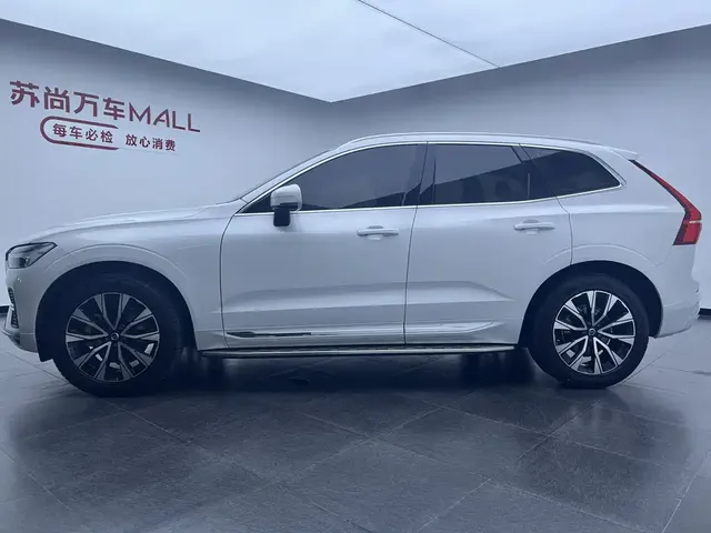 2024 Volvo XC60 4WD Zhiyuan Luxury