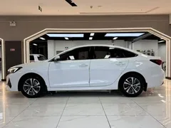 2023 Changan Eado PLUS 1.4T GDI DCT Premium, белый — фото 22