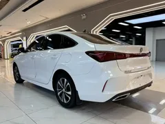 2023 Changan Eado PLUS 1.4T GDI DCT Premium, белый — фото 23