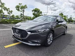 2022 Mazda 3 2.0L AT — фото 1