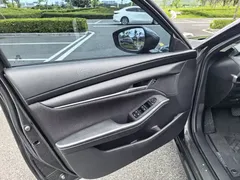2022 Mazda 3 2.0L AT — фото 5