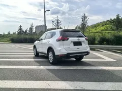 2023 Nissan X-Trail 2.0L 2WD Premium, белый — фото 4