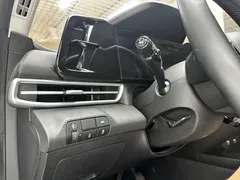 2022 Hyundai Elantra 1.5L CVT LUX Premium, белый — фото 22