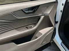 2023 Hongqi HS5 2.0T Pro, белый — фото 16