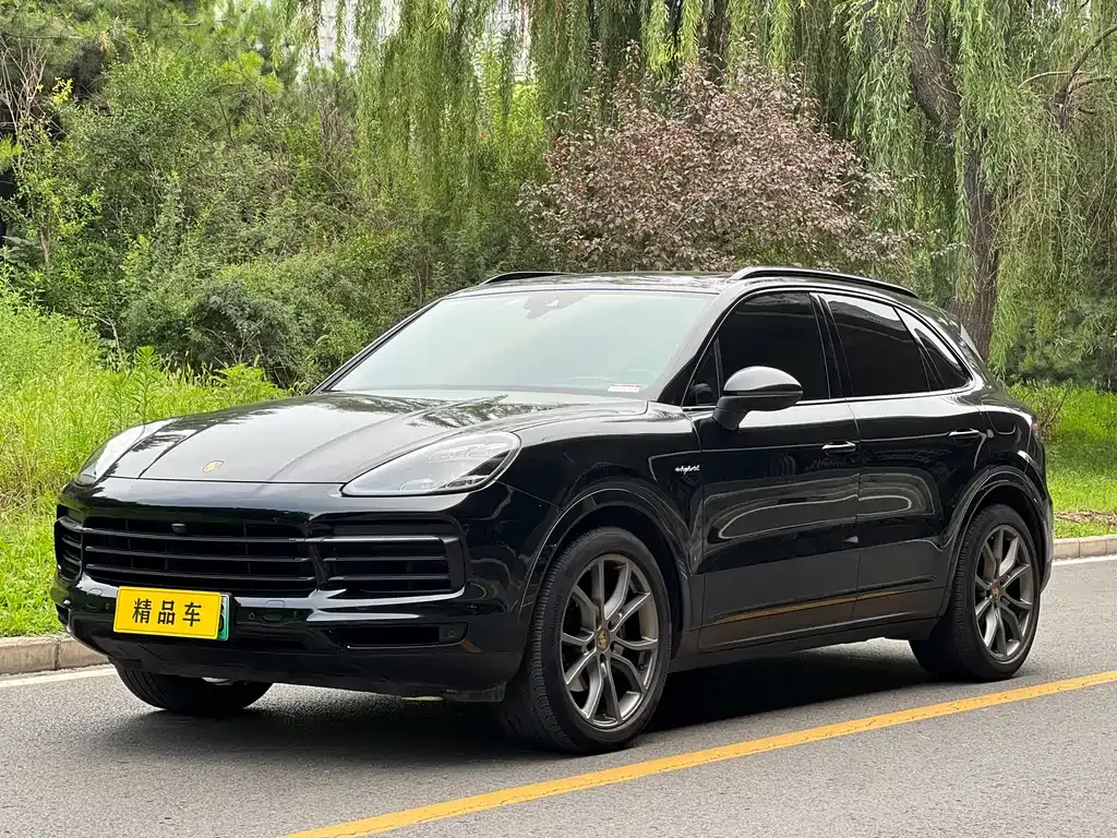 2023 Porsche Cayenne E-Hybrid 2.0T