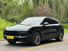 2023 Porsche Cayenne E-Hybrid 2.0T, чёрный — фото 1