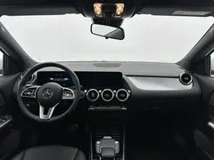 2022 Mercedes-Benz GLA 180, белый — фото 7